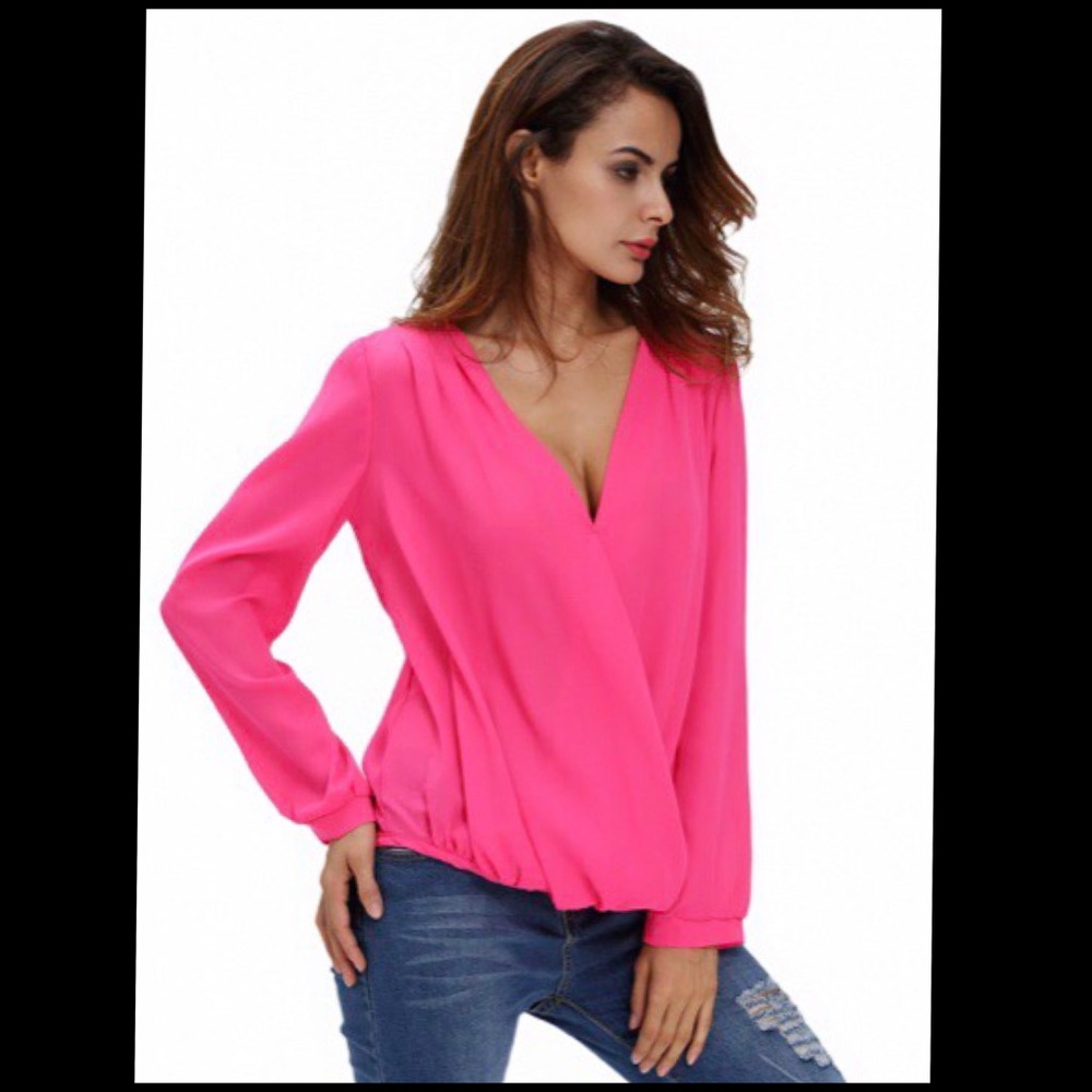 💖ONE LEFT💖 Pink Crochet Back Front-Wrap Tunic! - Picture 3 of 7